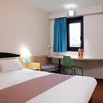 Ibis Evry-courcouronnes Szálloda 3*