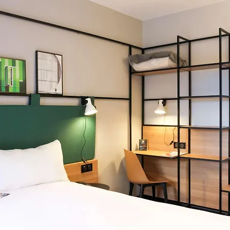 Ibis Evry-courcouronnes 3*