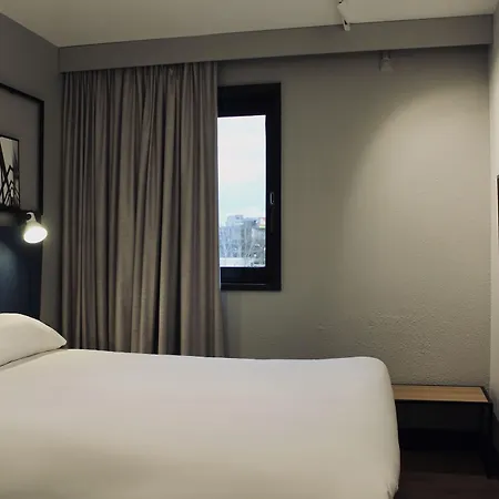 Hotel Ibis Evry-courcouronnes