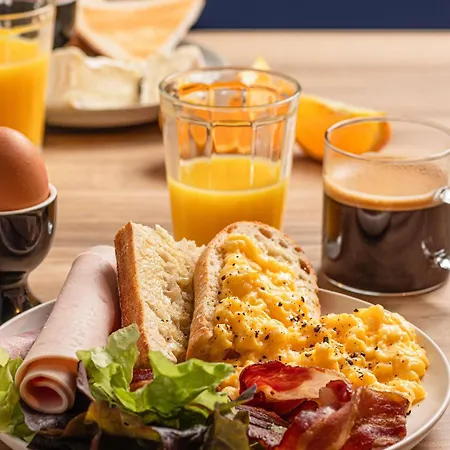 ホテル Ibis Evry-courcouronnes Courcouronnes