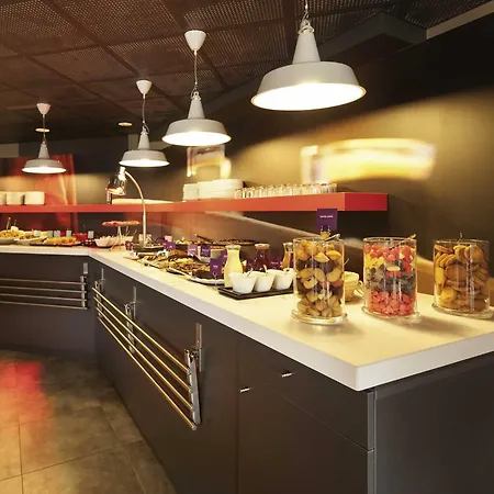 Ibis Evry-courcouronnes Hotell