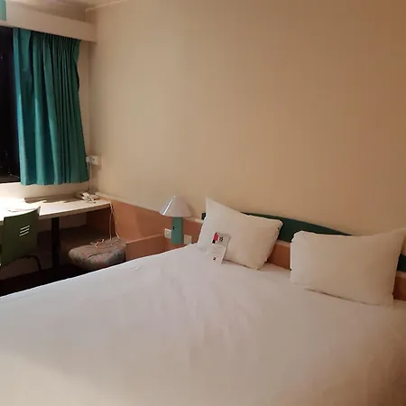 Ibis Evry-courcouronnes