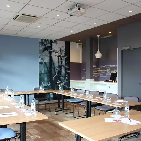 Hotell Ibis Courcouronnes