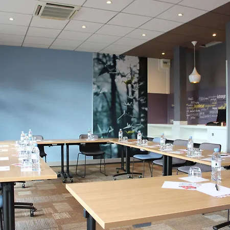 Hotel Ibis Evry-courcouronnes