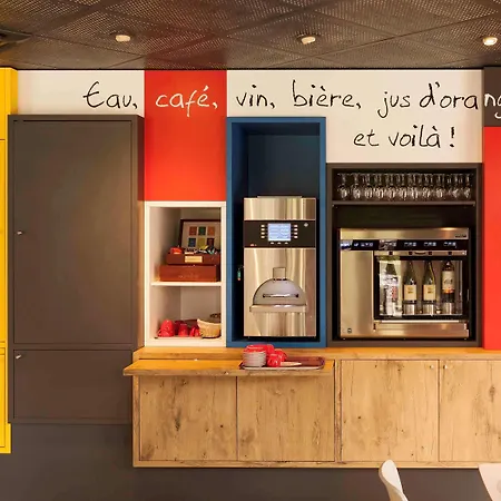 Ibis Evry-courcouronnes Hotel