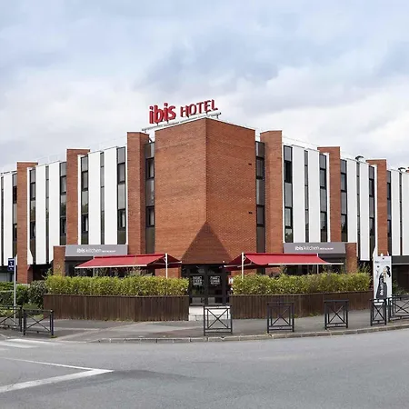 Ibis Evry-courcouronnes 호텔 Courcouronnes