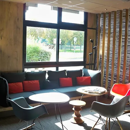 Ibis Evry-courcouronnes 3* Courcouronnes