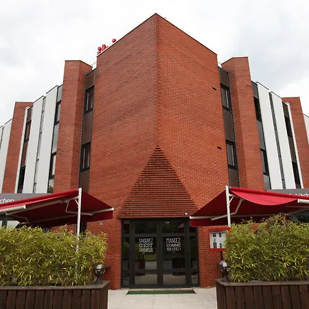 Otel Ibis Evry-courcouronnes