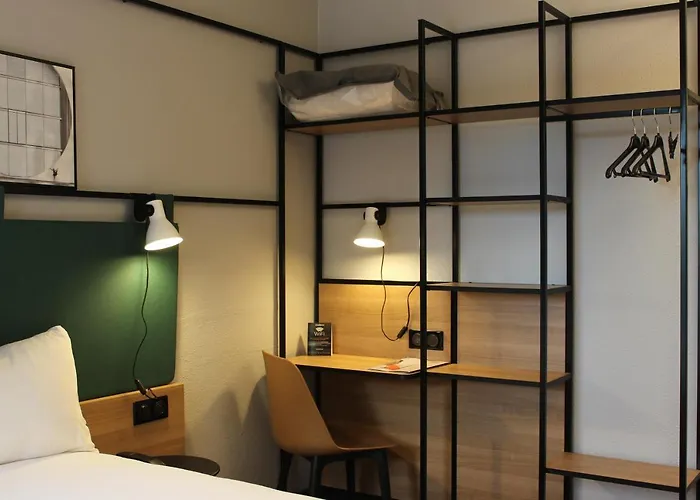 Ibis Evry-courcouronnes 3* Courcouronnes