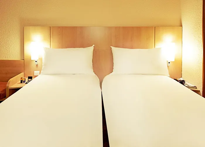 Ibis Evry-courcouronnes 호텔 Courcouronnes