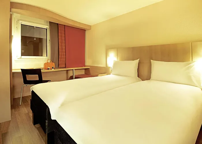 Ibis Evry-courcouronnes 3* Courcouronnes