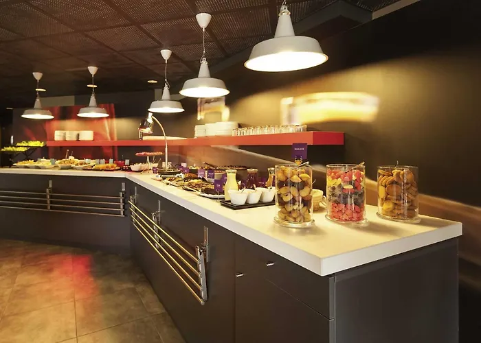 Ibis Evry-courcouronnes 호텔