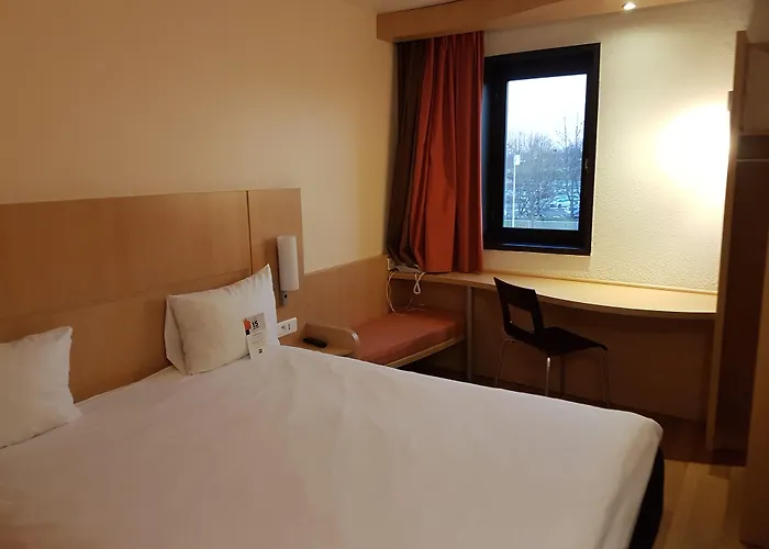 Ibis Evry-courcouronnes Courcouronnes