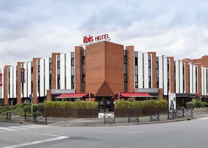 Ibis Evry-courcouronnes 호텔 Courcouronnes