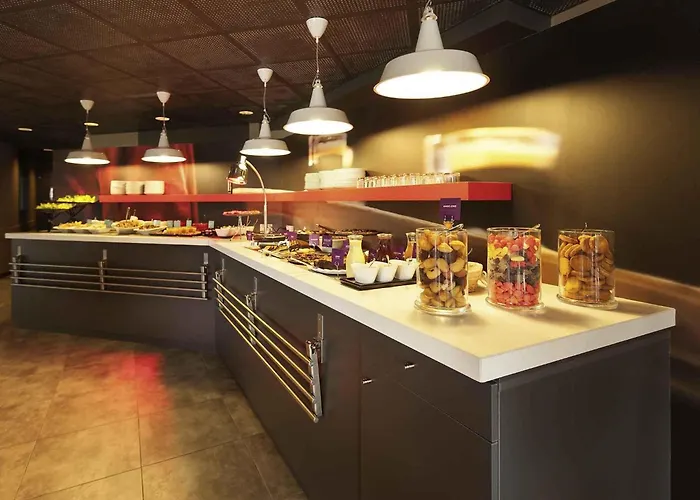 Hotell Ibis Evry-courcouronnes